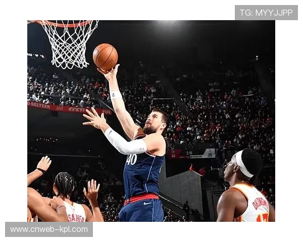 快船球员科林斯状态回暖,祖巴茨缺阵期间发挥重要作用 快船球员科林斯状态回暖,祖巴茨缺阵期间发挥重要作用